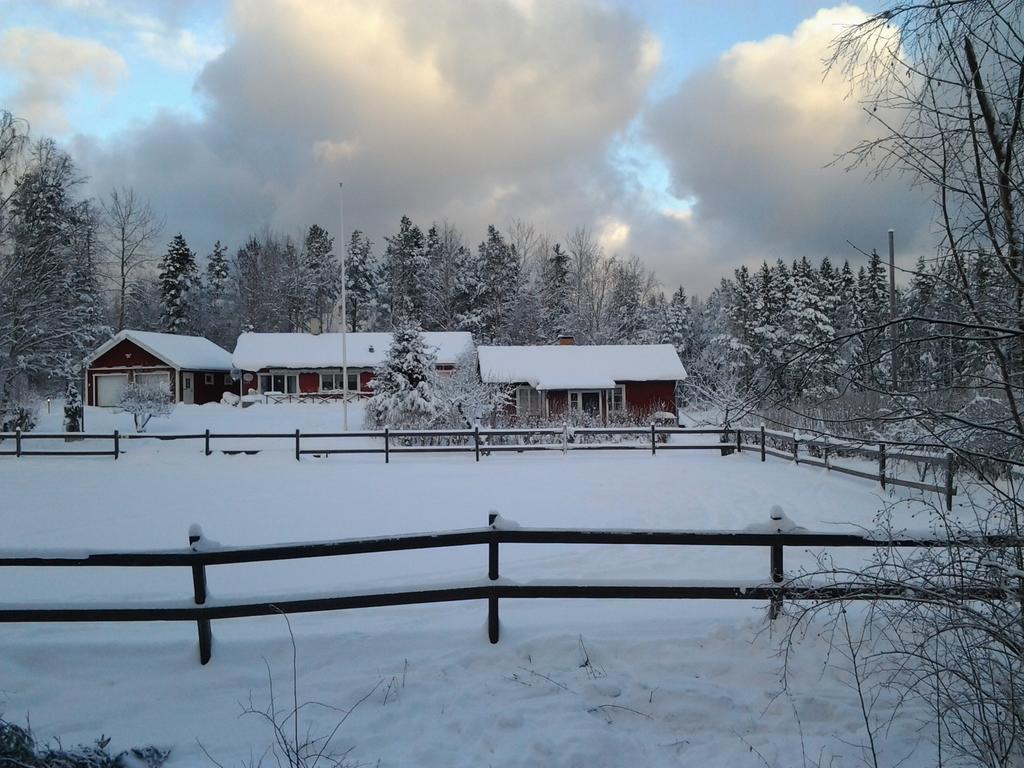 Haga Gard Och Stall Herräng Zewnętrze zdjęcie